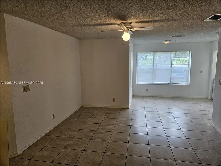 3300 Pinewalk Dr N #1911 — Photo 17