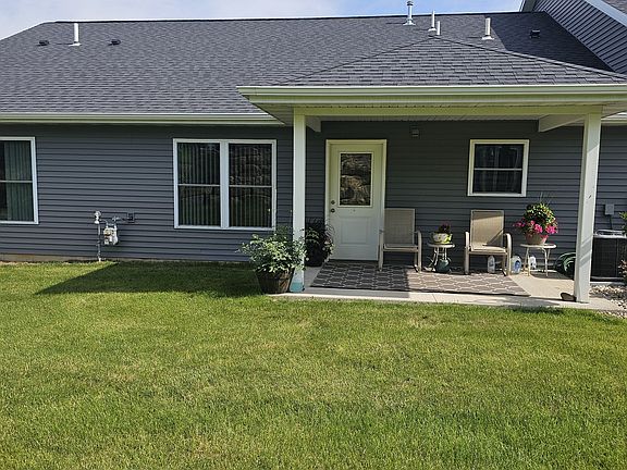 2nd image of 2146 Lacey Ct #A