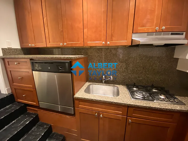 Kitchen (Vacant)