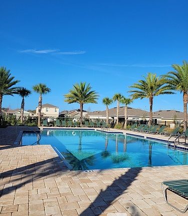 2nd image of 923 Guadalupe Dr