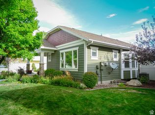 11381 S Skylux Ave W, South Jordan, UT 84009