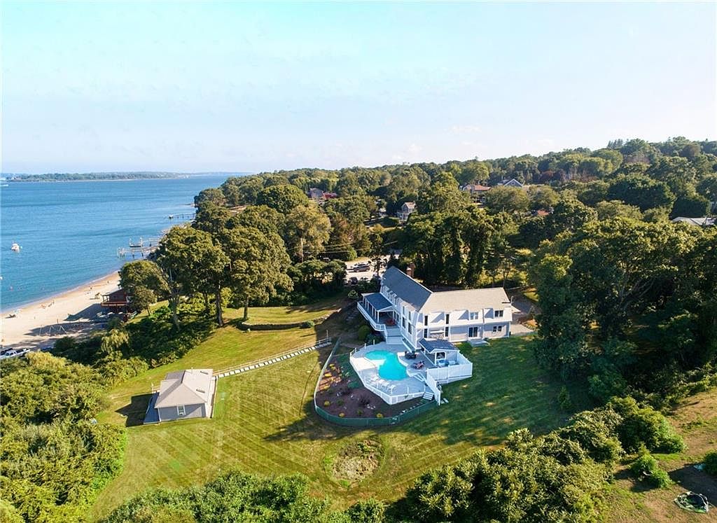 222 Plum Beach Rd, Saunderstown, RI 02874 | Zillow