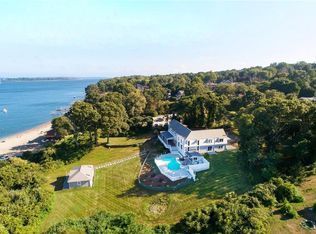 222 Plum Beach Rd, Saunderstown, RI 02874