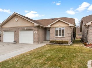 1942 Castleton Ave, Windsor, ON