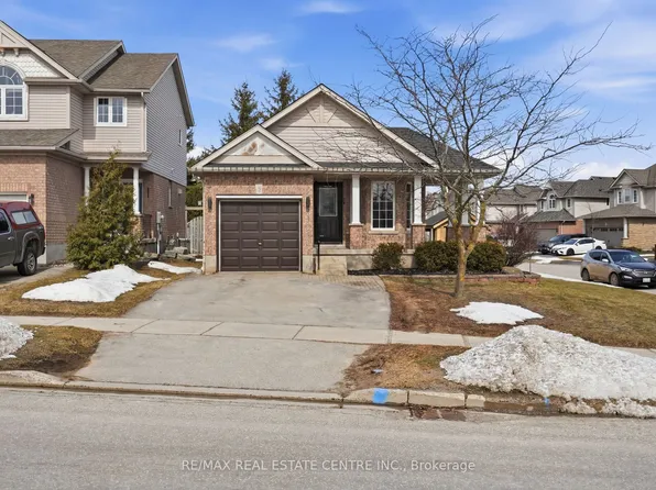 321 Montgomery Blvd, Orangeville, ON L9W 5G7