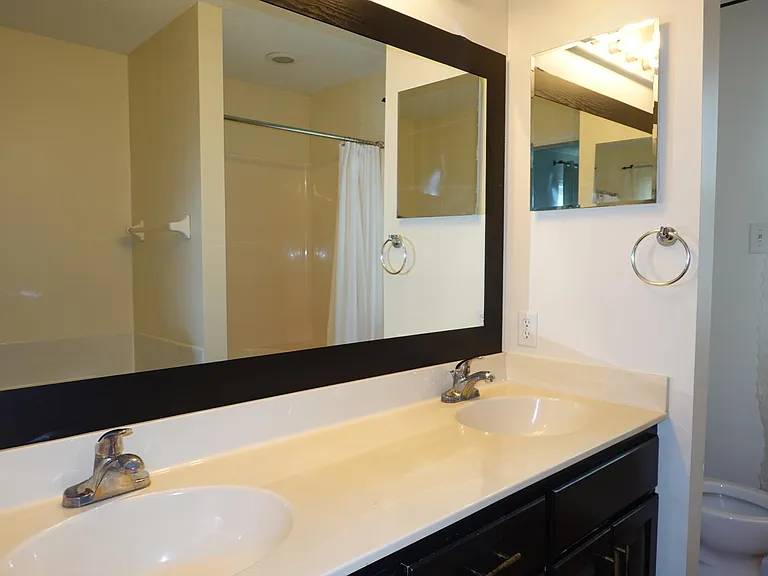 4602 Pierce St NE — Photo 11