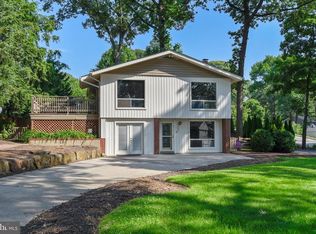 657 Hollywood Rd, Severna Park, MD 21146