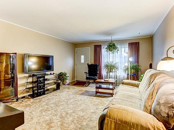 5th image of 2081 Penbrooke Trl