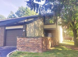 4454 Periwinkle Ln #56, Richmond Heights, OH 44143