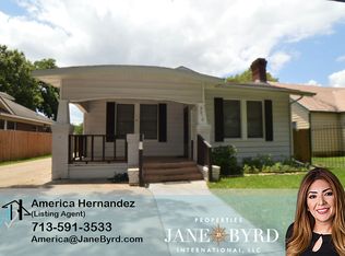 4310 Clay St, Houston, TX 77023