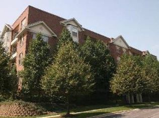 3125 Town Square Dr UNIT 101, Rolling Meadows, IL 60008