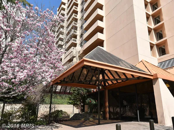 1301 N Courthouse Rd APT 1504, Arlington, VA 22201