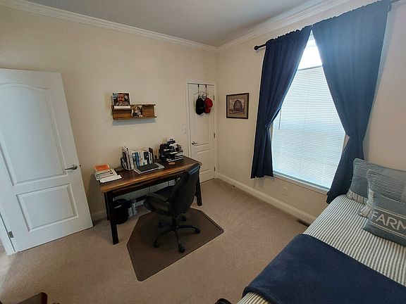 5th image of 105 Rens Rd #74