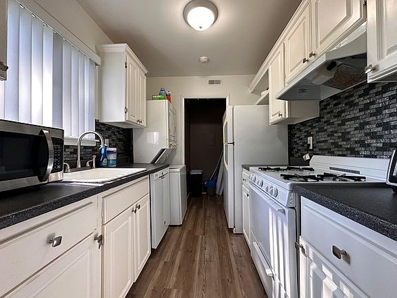 2nd image of 1753 Orchard Dr