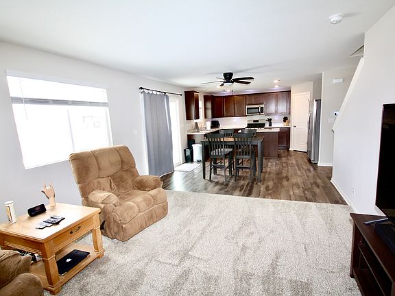 5th image of 1600 Bayberry Ln