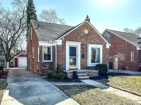 995 Oxford Rd, Berkley, MI 48072