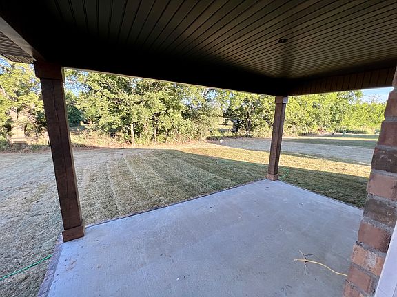 3rd image of 2402 N Kathryn Ln