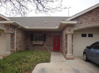 5811 11th Pl, Lubbock, TX 79416