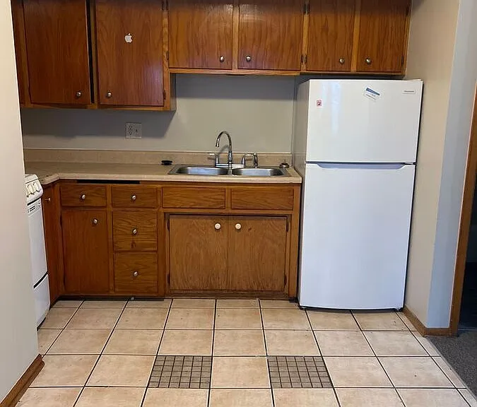 4255 Main St NE #1 — Photo 4