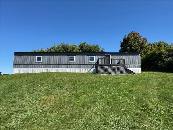 1858 Shenango Rd, Wampum, PA 16157