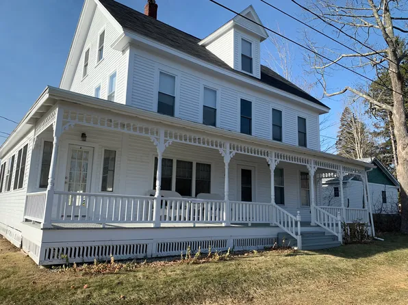 17 Steamboat Ave #3, Searsport, ME 04974