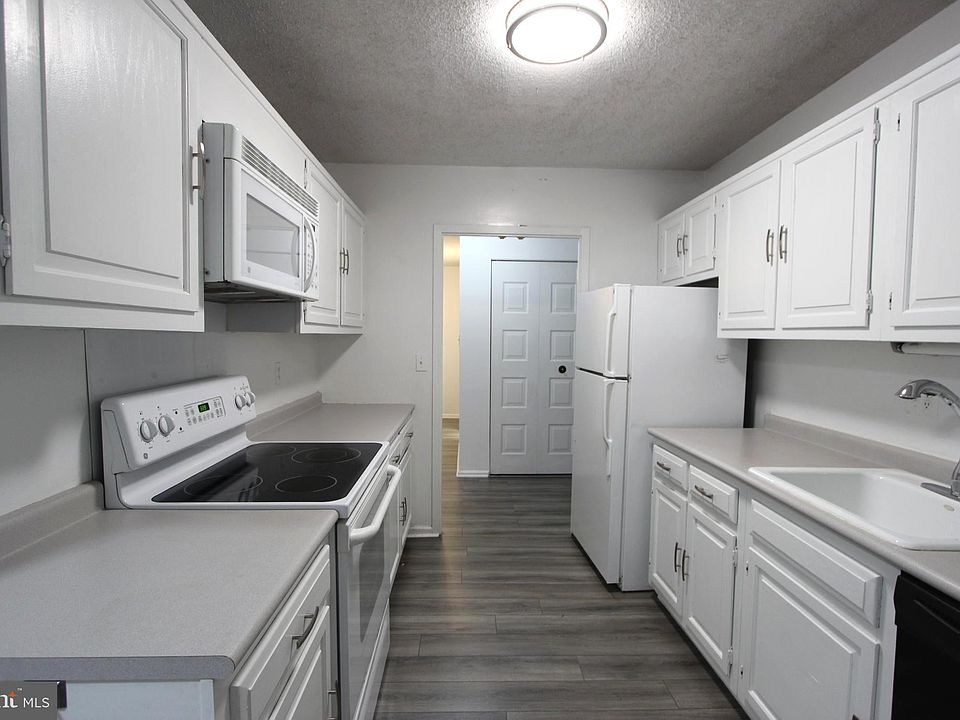 1st image of 5300 Columbia Pike APT 704