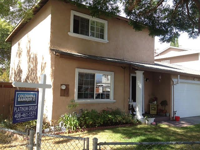1st image of 1656 Crucero Drive