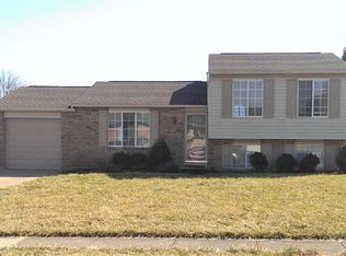 71 Stonegate Dr, Florence, KY 41042