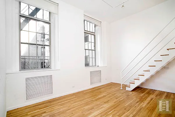 Rented by Halstead Real Estate | media 20