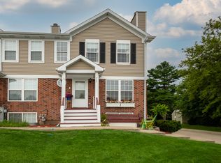 713 Tiffany Ct, Antioch, IL 60002