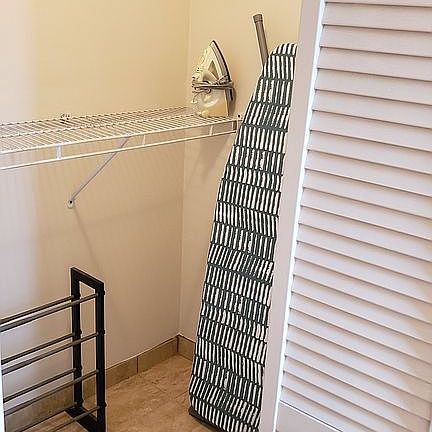 Walk in Master Front house A