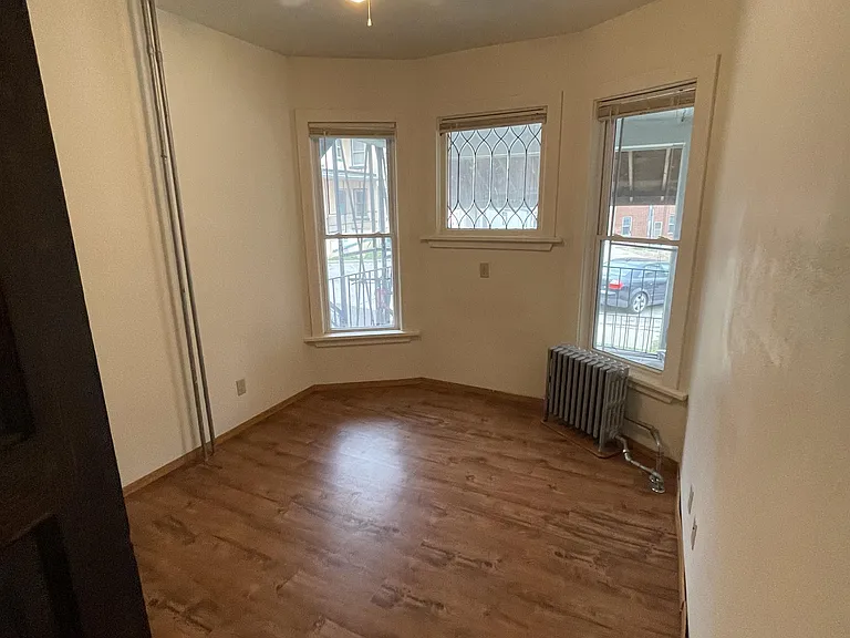 Bedroom #1