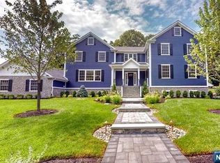 83 Vanderbeck Ln, Mahwah, NJ 07430