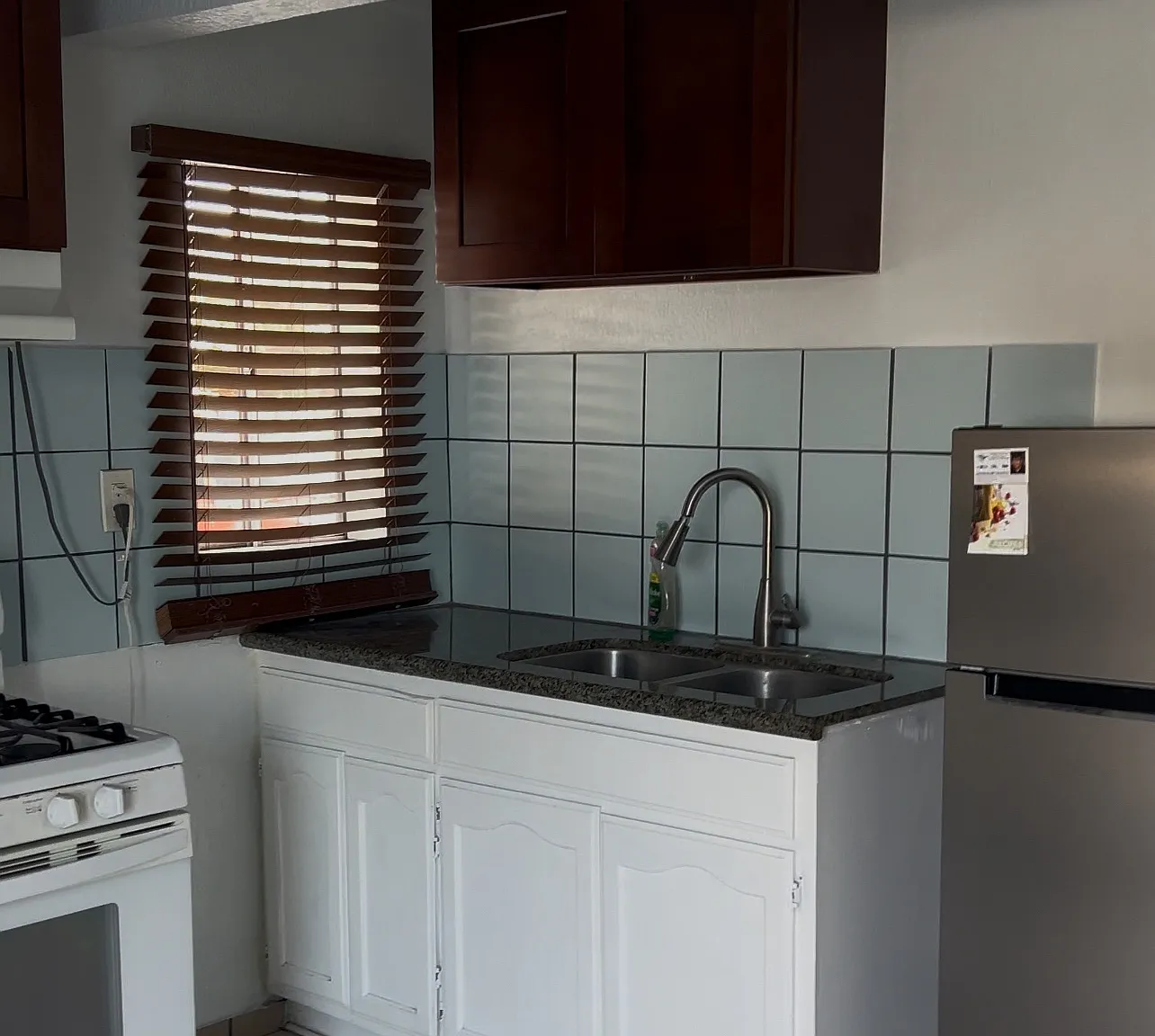 5542 Gage Ave — Photo 3