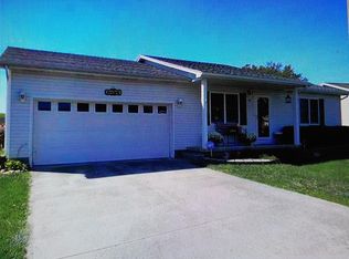 241 Pontious Ln, Circleville, OH 43113