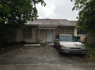 18044 NW 40th Pl, Miami Gardens, FL 33055