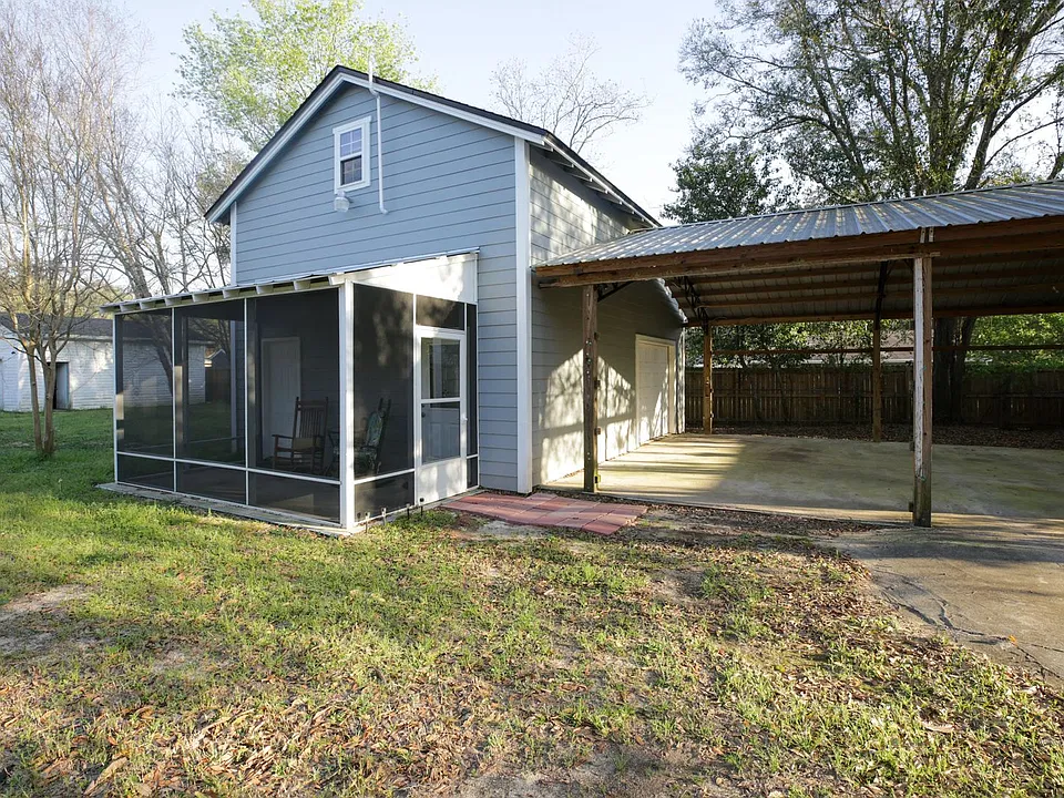 4661 Kimberly Dr