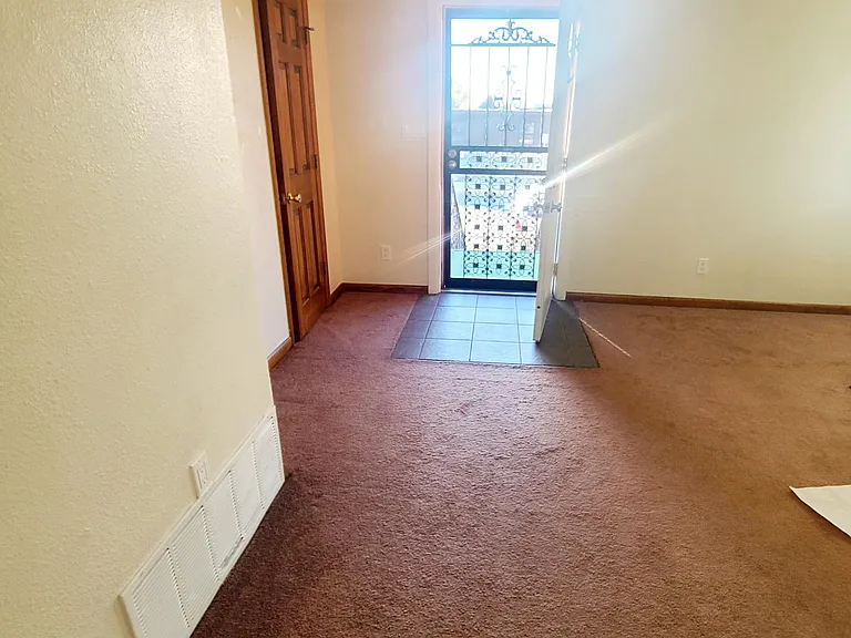 7242 Cherry St — Photo 4