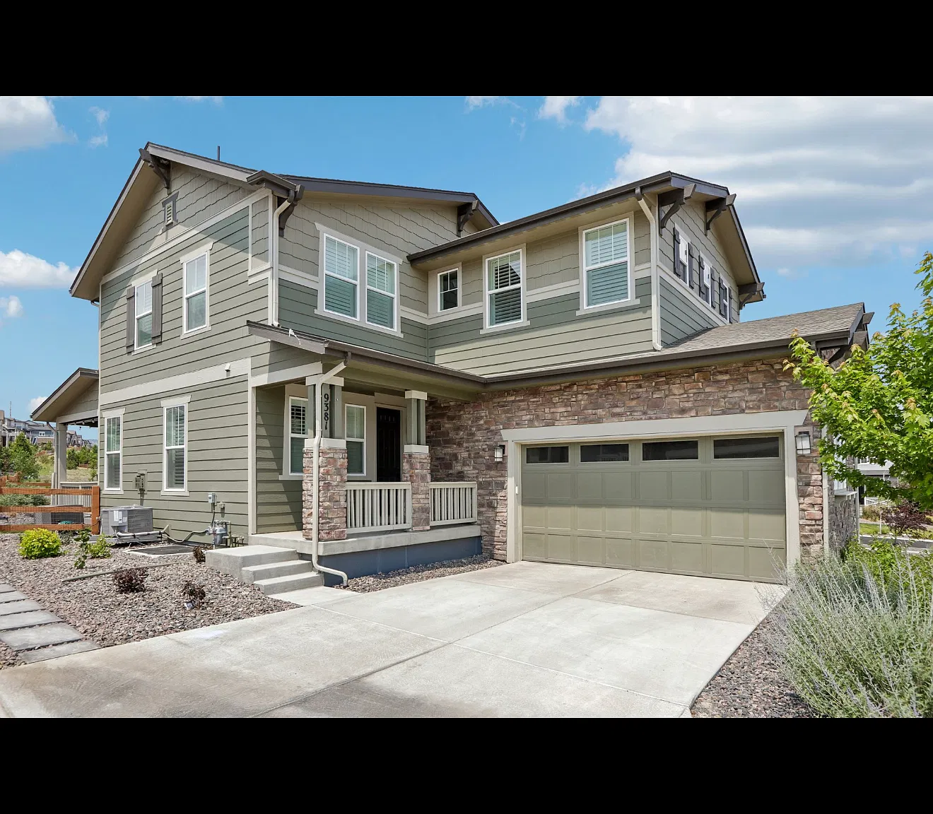 3 bed, 2097 sqft, $3,600 — Photo 1