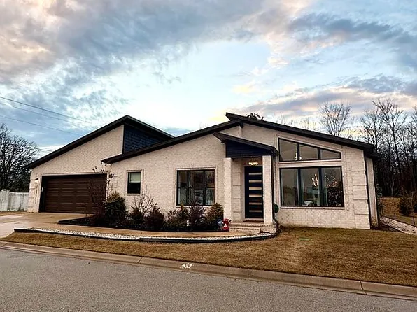 4031 Ridgepointe Cv, Jonesboro, AR 72404