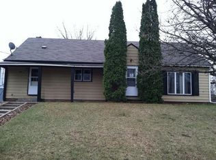215 3rd St N, Brownton, MN 55312