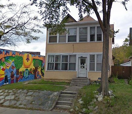 1st image of 2932 15th Ave S APT 2