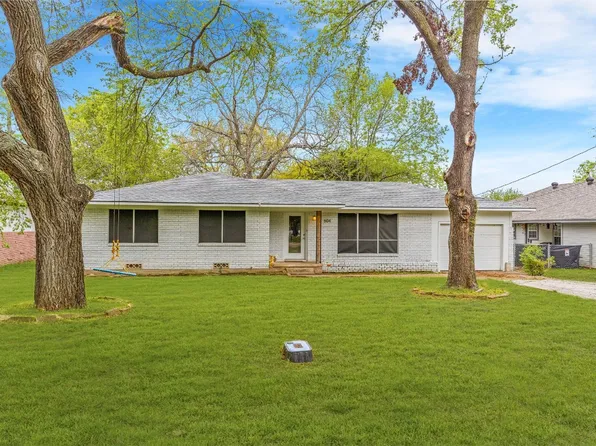 604 S Magnolia St, Pottsboro, TX 75076