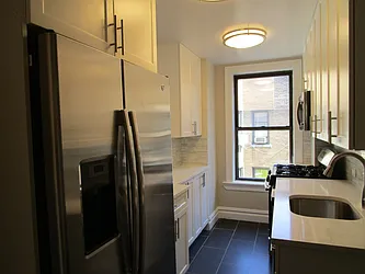 Rented by Rita S Citrin, LREB