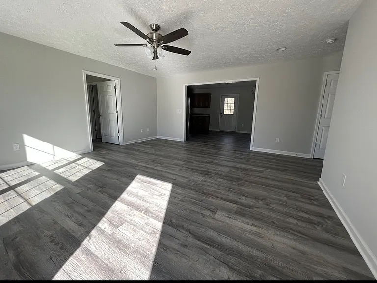 34 Lori Ct — Photo 15