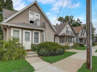 2210-2214 Winnebago St, Madison, WI 53704