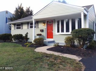 7013 Cresthaven Dr, Glen Burnie, MD 21061