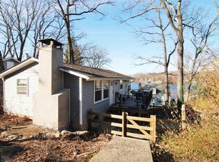 173 S New Jersey Ave, Lake Hopatcong, NJ 07849