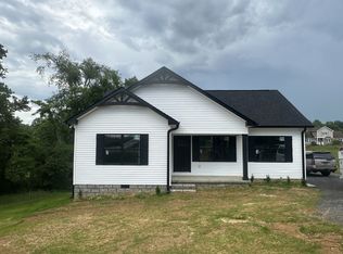 1615 Carthage Rd, Red Boiling Springs, TN 37150