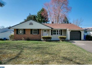 10 S Forge Ln, Cherry Hill, NJ 08002
